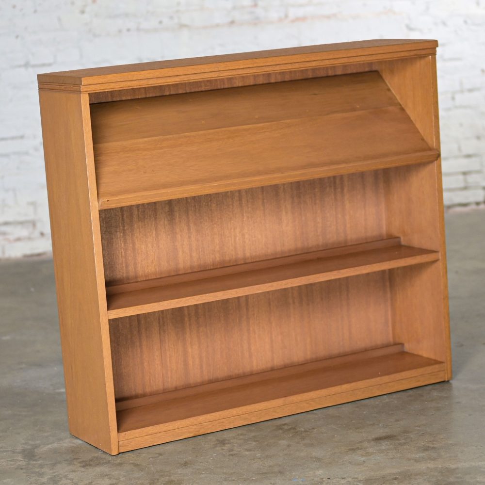 1950-1960’s Mid-Century Modern Low Mahogany Bookcase with Slanted Top Display Shelf