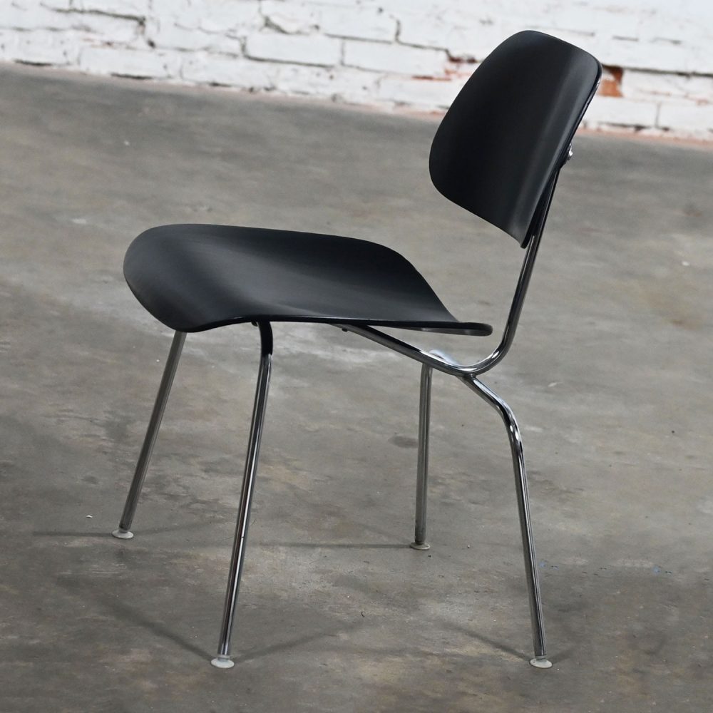 Late 20th Century Mid-Century Modern Pair DCM Chairs by Eames for Herman Miller Black & Chrome