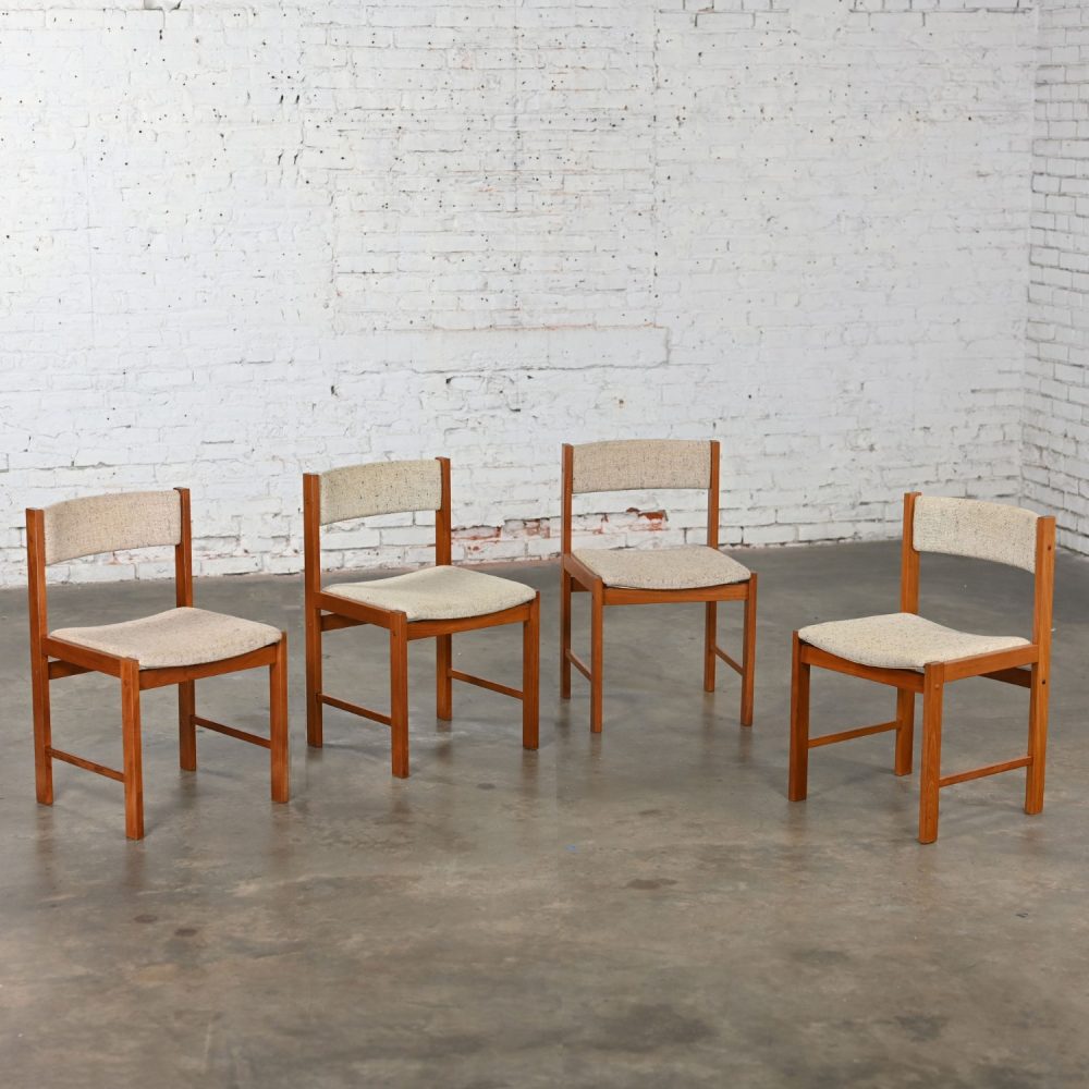 1970’s Scandinavian Modern D Scan Dining Chairs with Teak Frames & Oatmeal Fabric Set of 4