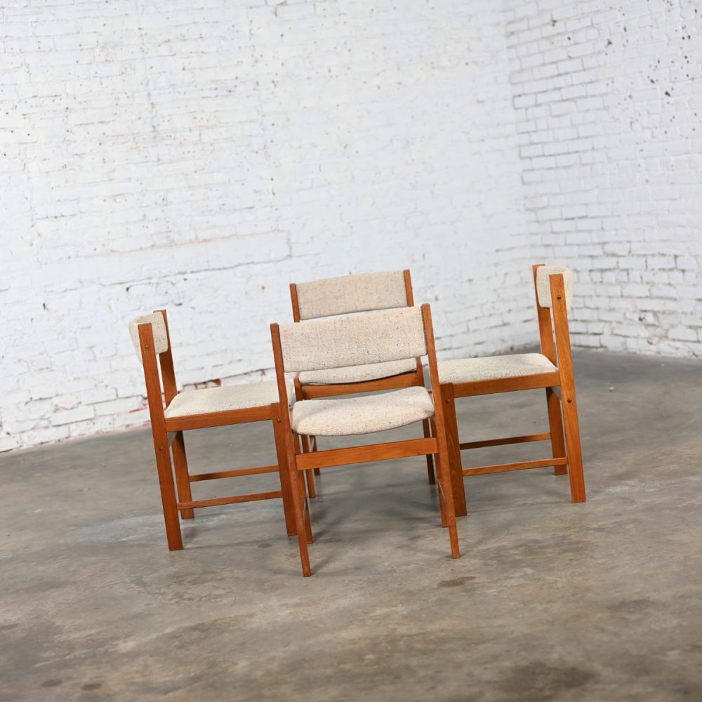 1970’s Scandinavian Modern D Scan Dining Chairs with Teak Frames & Oatmeal Fabric Set of 4