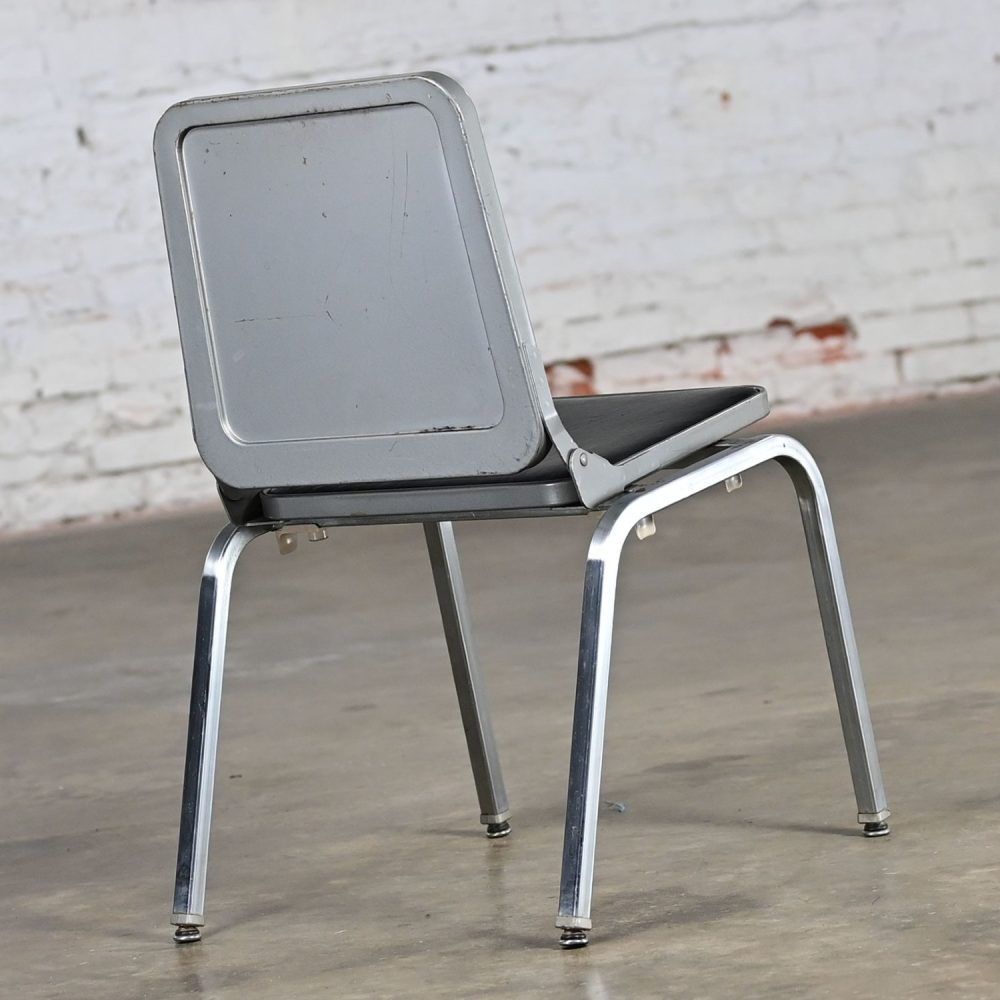 Mid-20th Century MCM Stackables Folding Chair Side Table by Krueger w/Steel Frame Red & Black Vinyl