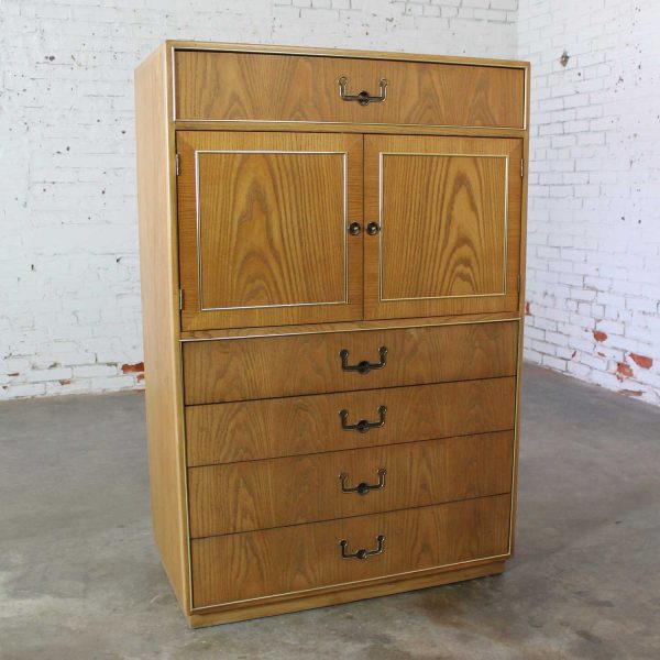 Vintage Modern Campaign Style Oak Gentlemen’s Chest by Founders Furniture Patterns 35