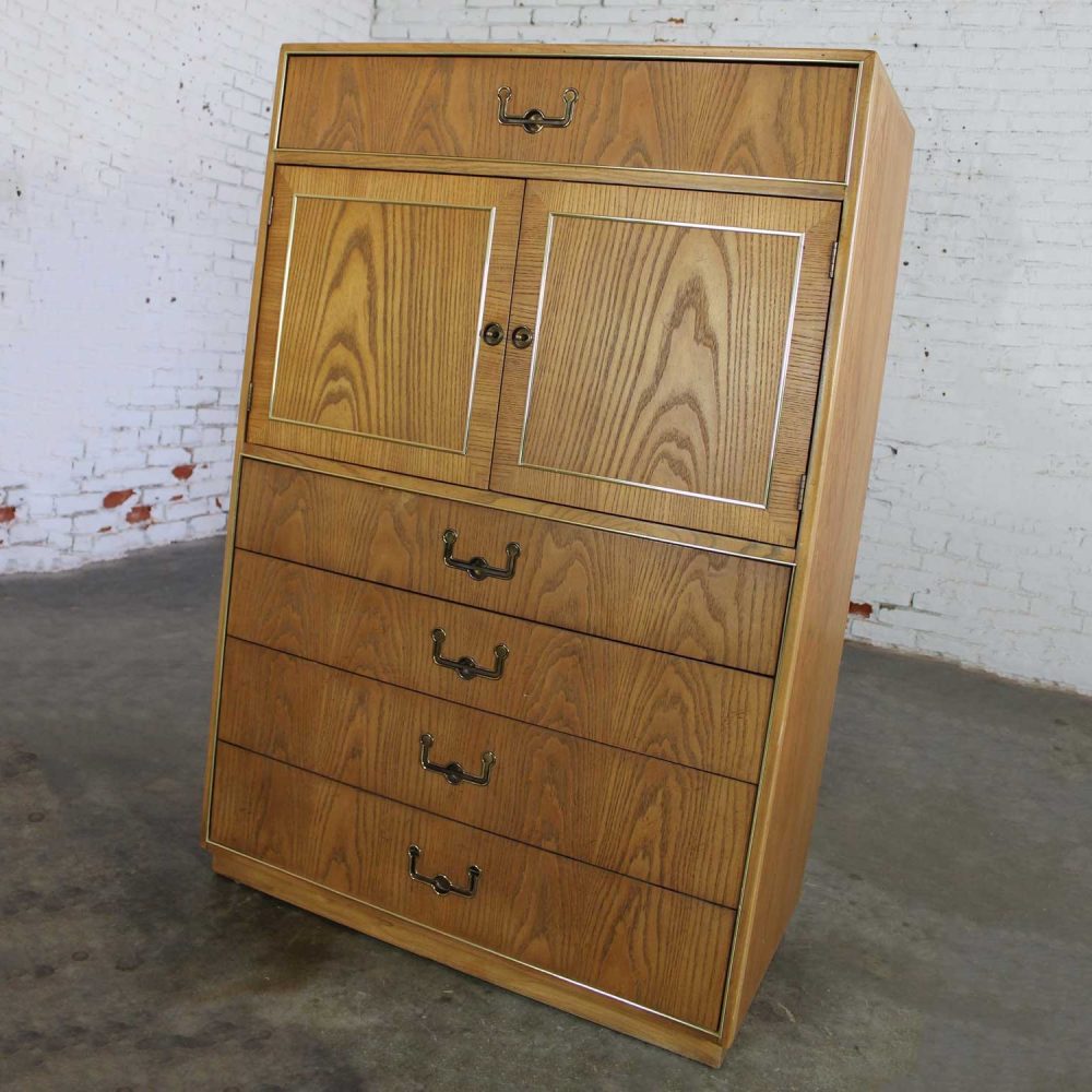 Vintage Modern Campaign Style Oak Gentlemen’s Chest by Founders Furniture Patterns 35