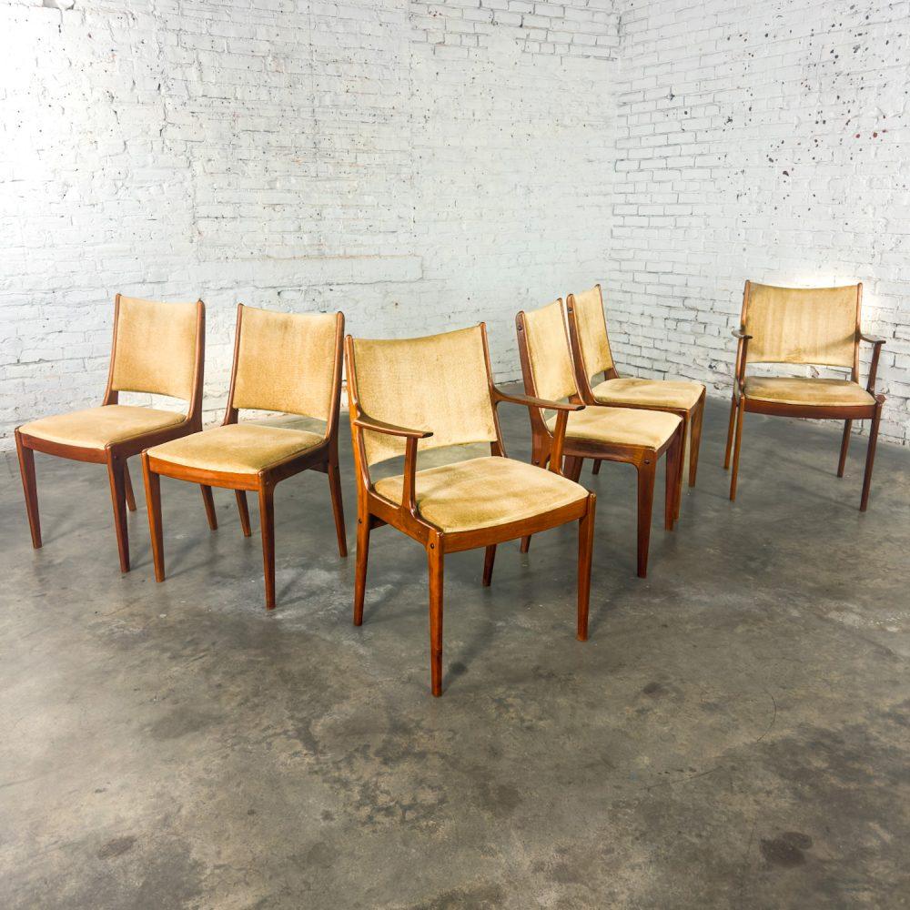 Mid-20th Century Scandinavian Modern Set of 6 Teak Dining Chairs by Uldum Mobelfabrik Attributed to Johannes Andersen