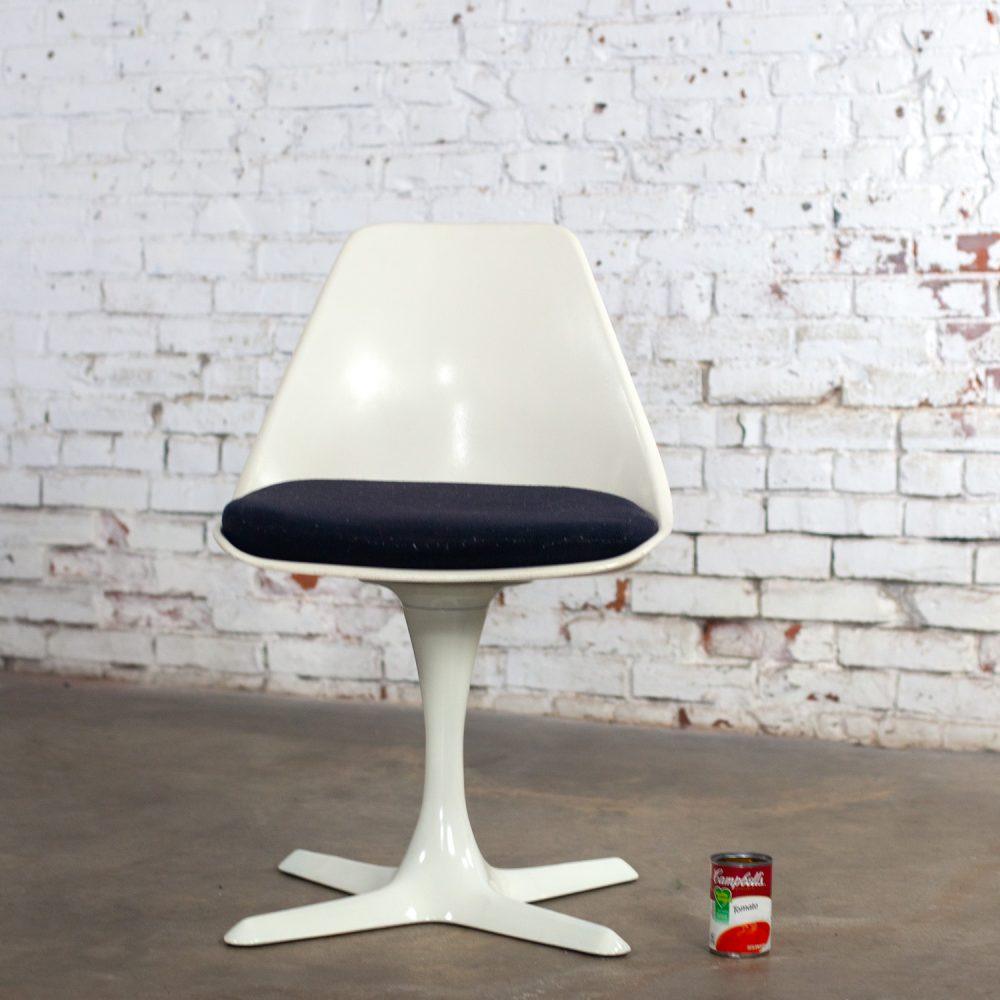 1 Mid-20th Century Mid Century Modern Tulip Side Chair White Shell & Black Cushions by Burke