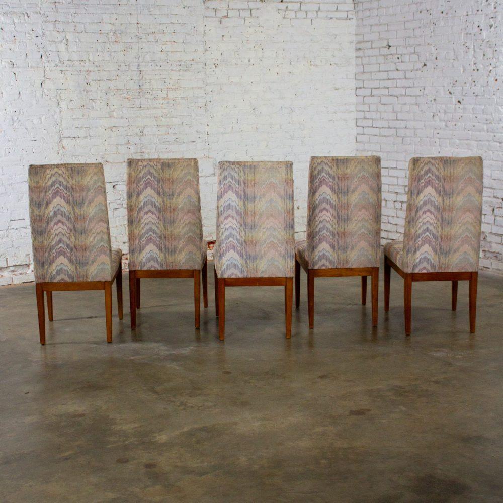 1970’s Modern Set of 5 Founders Furniture Patterns 23 Side or Dining Chairs w/Flame Stitch Fabric