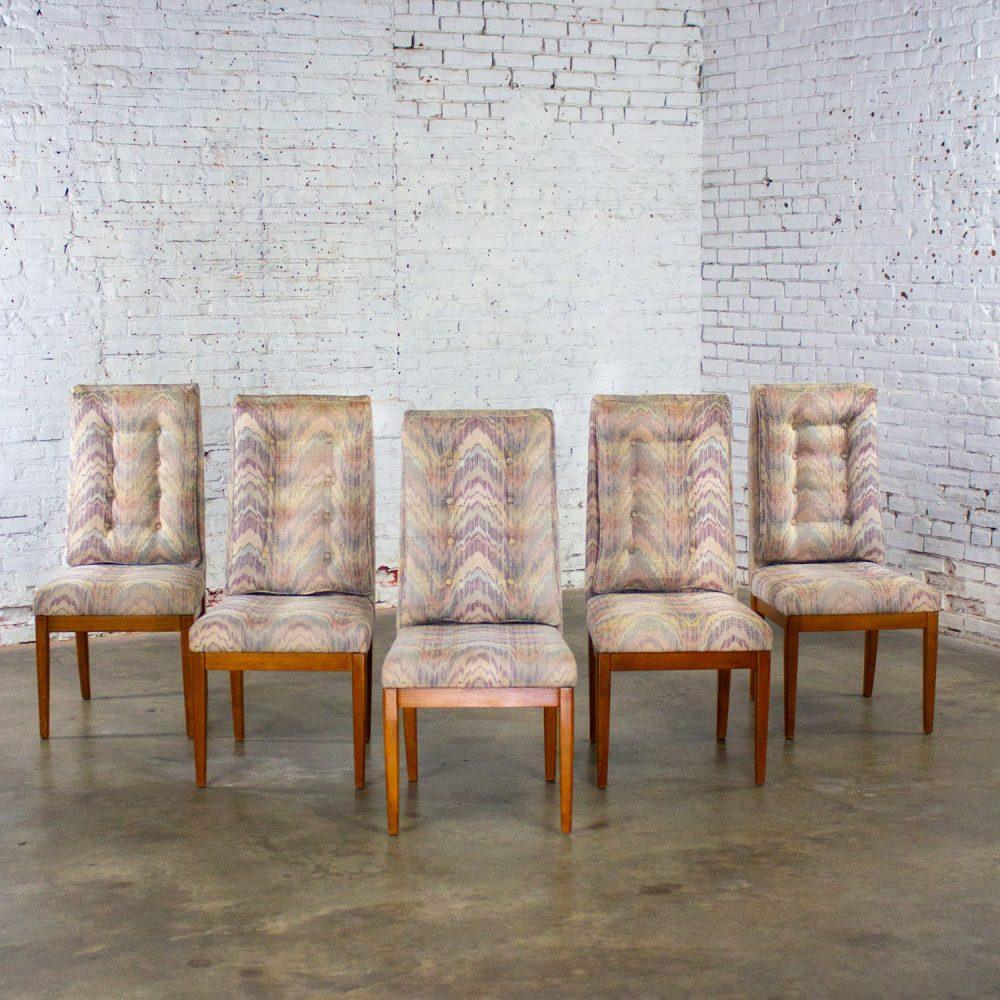 1970’s Modern Set of 5 Founders Furniture Patterns 23 Side or Dining Chairs w/Flame Stitch Fabric