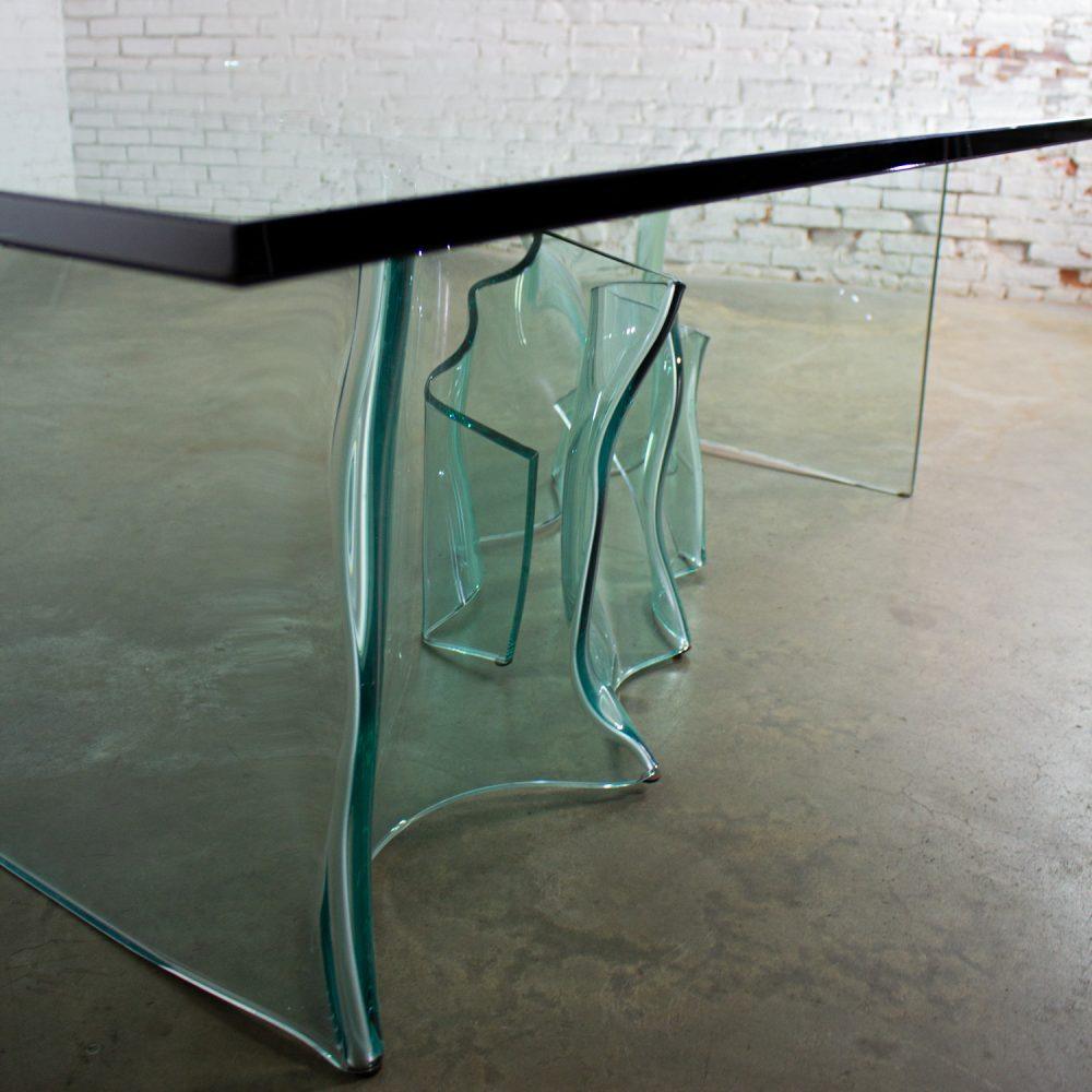 Late 20th Century Modern All Glass Sculptural Dining Table with Asymmetric Undulating Pedestal Base