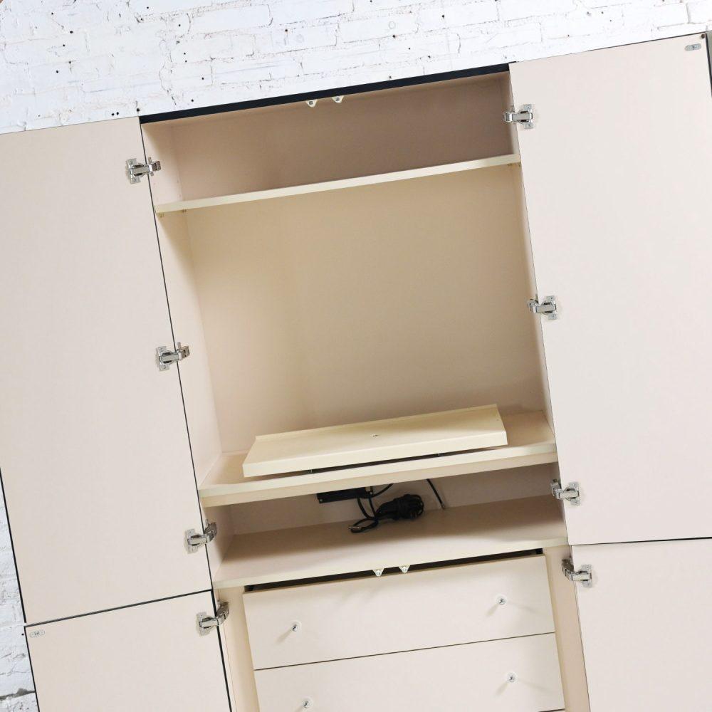 Late 20th Century Postmodern to Art Deco Revival Mirrored Entertainment Cabinet Style of Ello