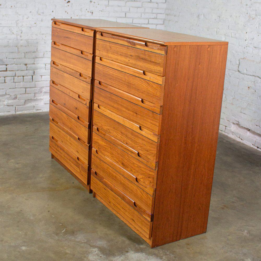 1950-1960 Mid-Century Modern Hardwood Chest of Drawers Made in Brazil by Singer a Pair