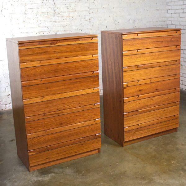 1950-1960 Mid-Century Modern Hardwood Chest of Drawers Made in Brazil by Singer a Pair