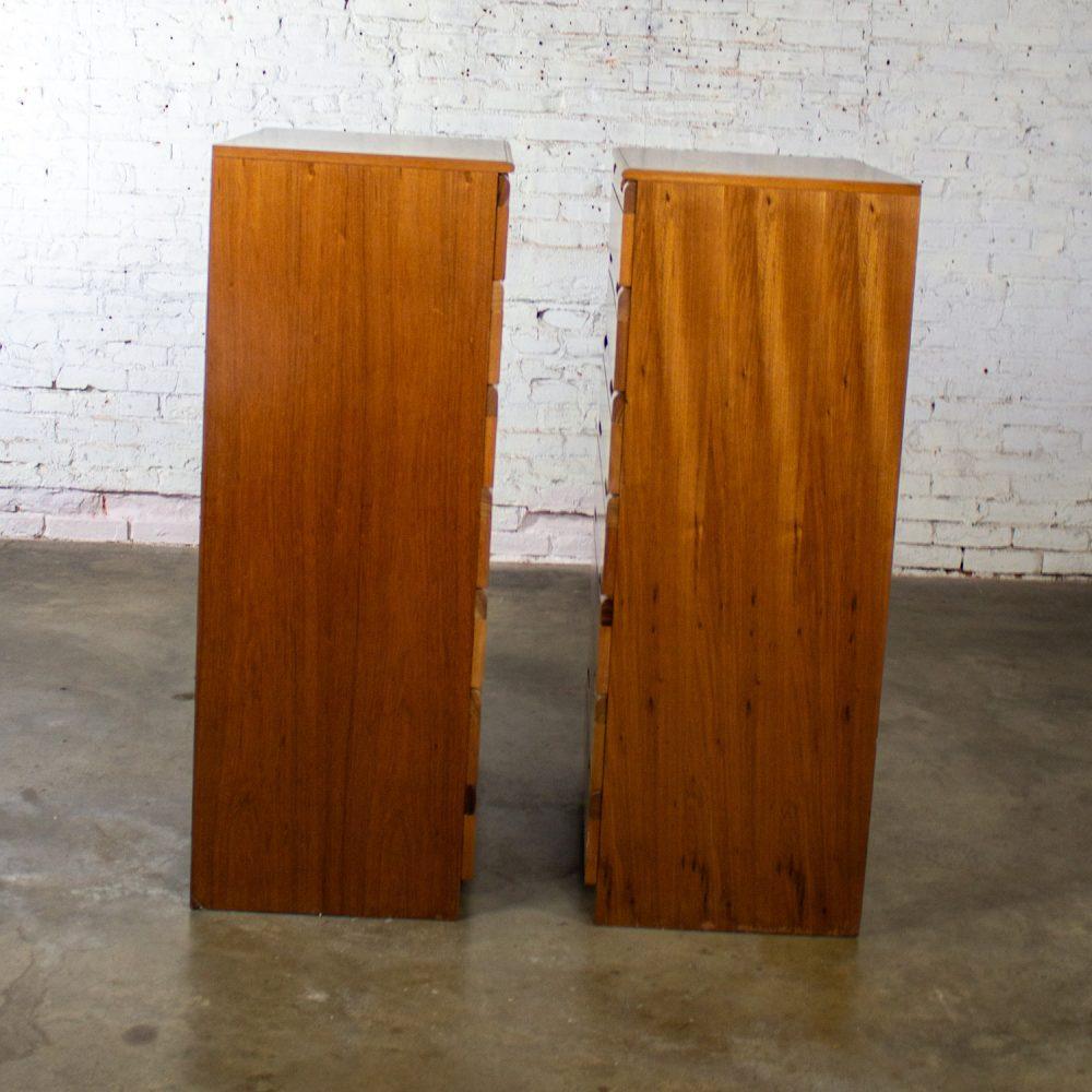 1950-1960 Mid-Century Modern Hardwood Chest of Drawers Made in Brazil by Singer a Pair