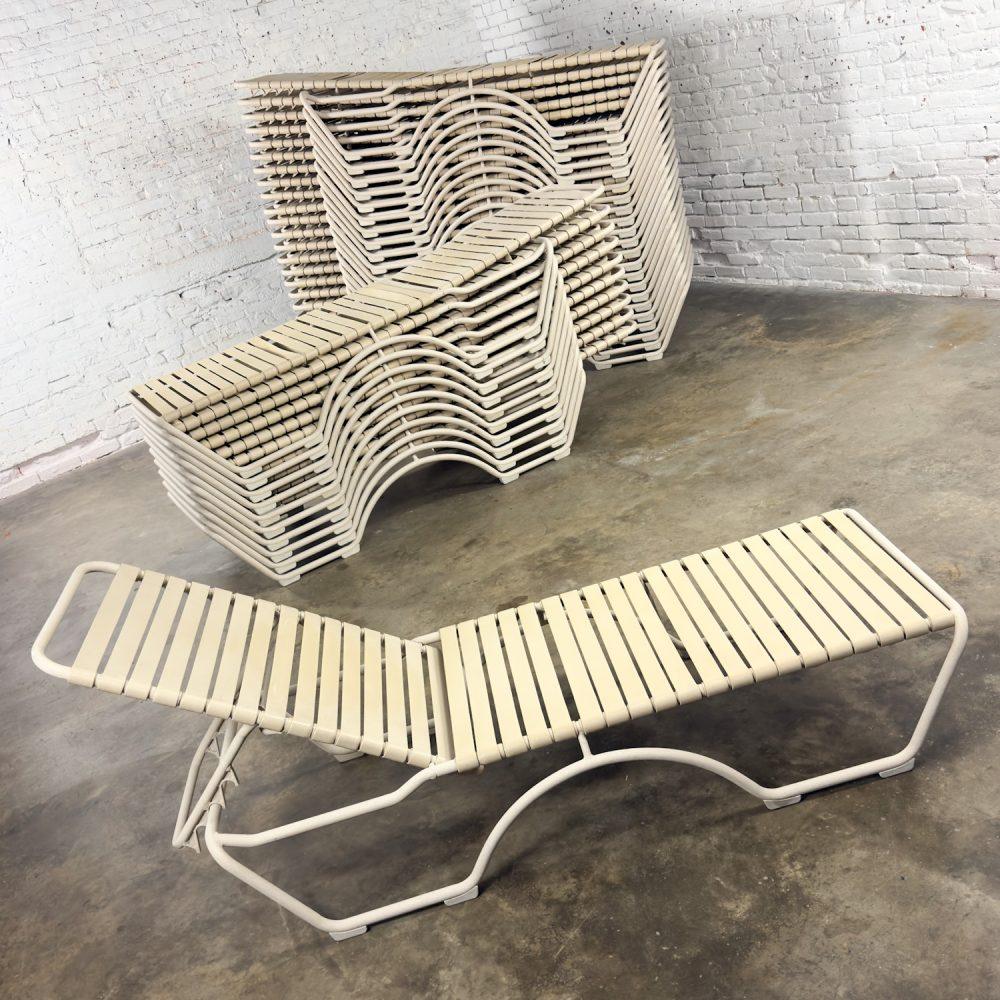 Late 20th Century Mid-Century Modern Set of 33 Tropitone Kahana Stackable Chaise Lounges w/Vinyl Straps & Aluminum Frame