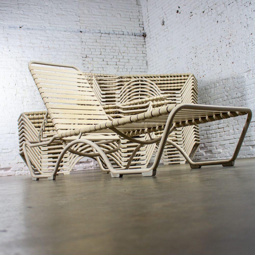 Late 20th Century Mid-Century Modern Set of 33 Tropitone Kahana Stackable Chaise Lounges w/Vinyl Straps & Aluminum Frame