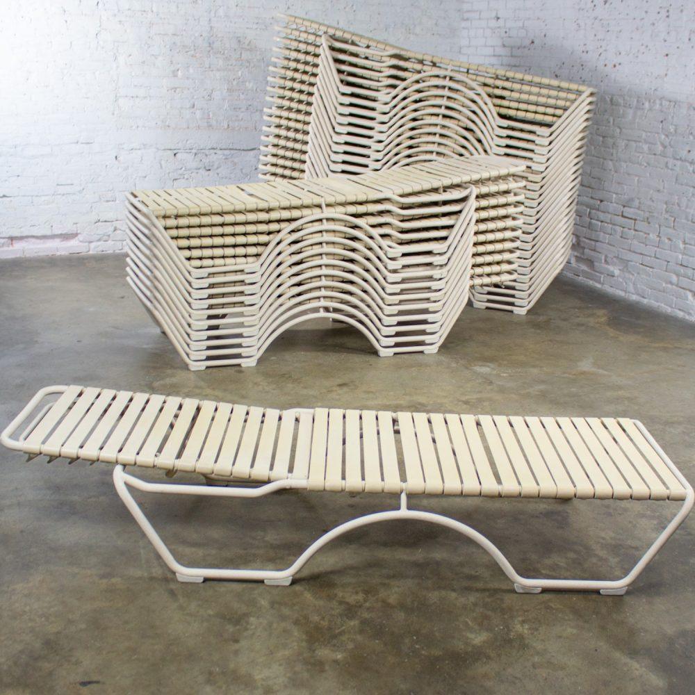 Late 20th Century Mid-Century Modern Set of 33 Tropitone Kahana Stackable Chaise Lounges w/Vinyl Straps & Aluminum Frame