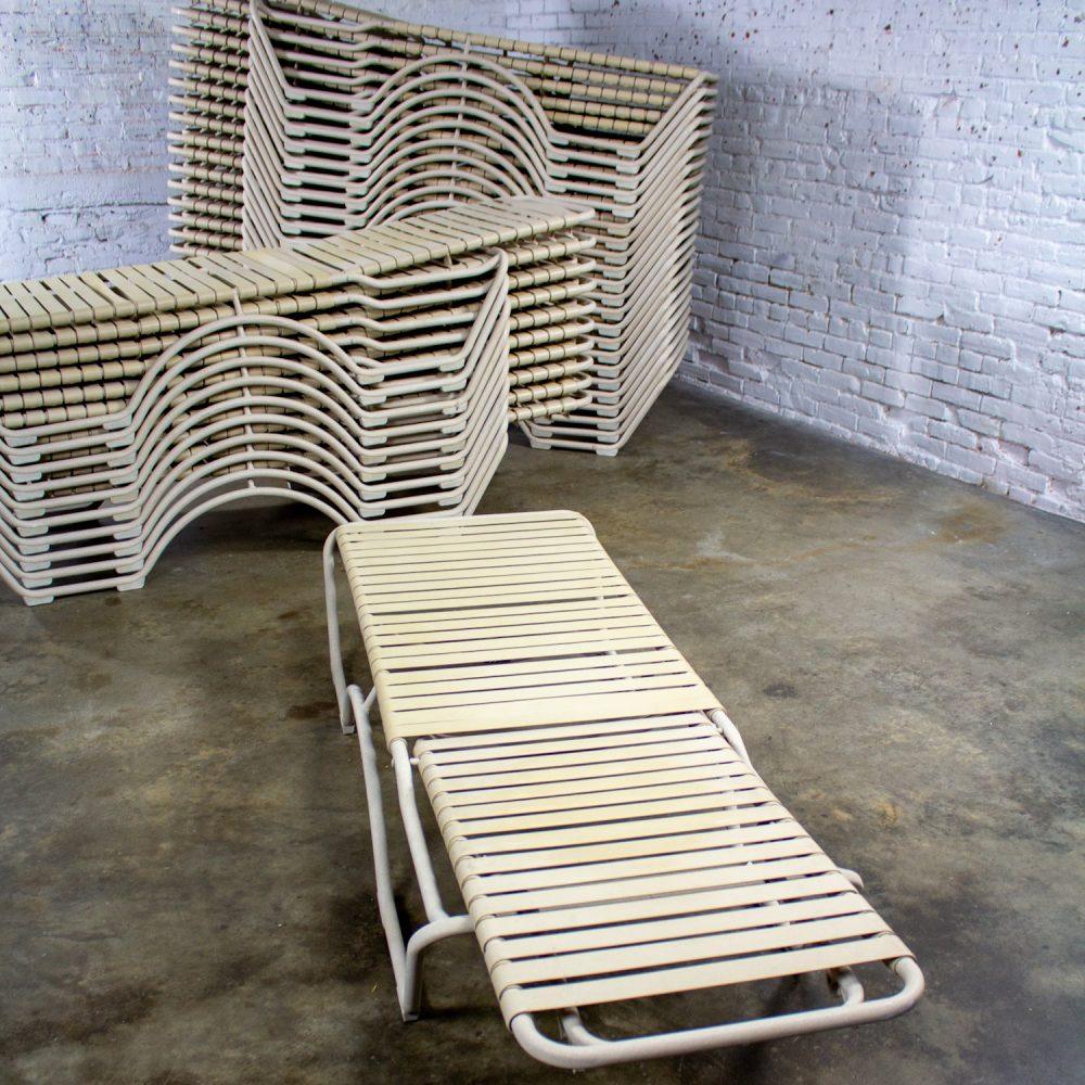 Late 20th Century Mid-Century Modern Set of 33 Tropitone Kahana Stackable Chaise Lounges w/Vinyl Straps & Aluminum Frame