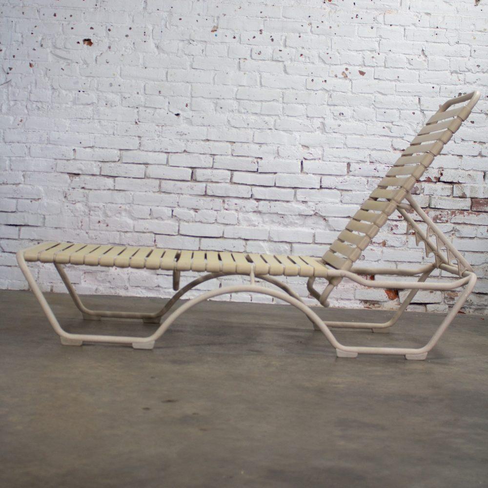 Late 20th Century Mid-Century Modern Tropitone Kahana Stackable Chaise Lounge w/Vinyl Straps & Aluminum Frame