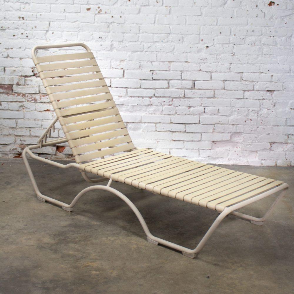 Late 20th Century Mid-Century Modern Tropitone Kahana Stackable Chaise Lounge w/Vinyl Straps & Aluminum Frame