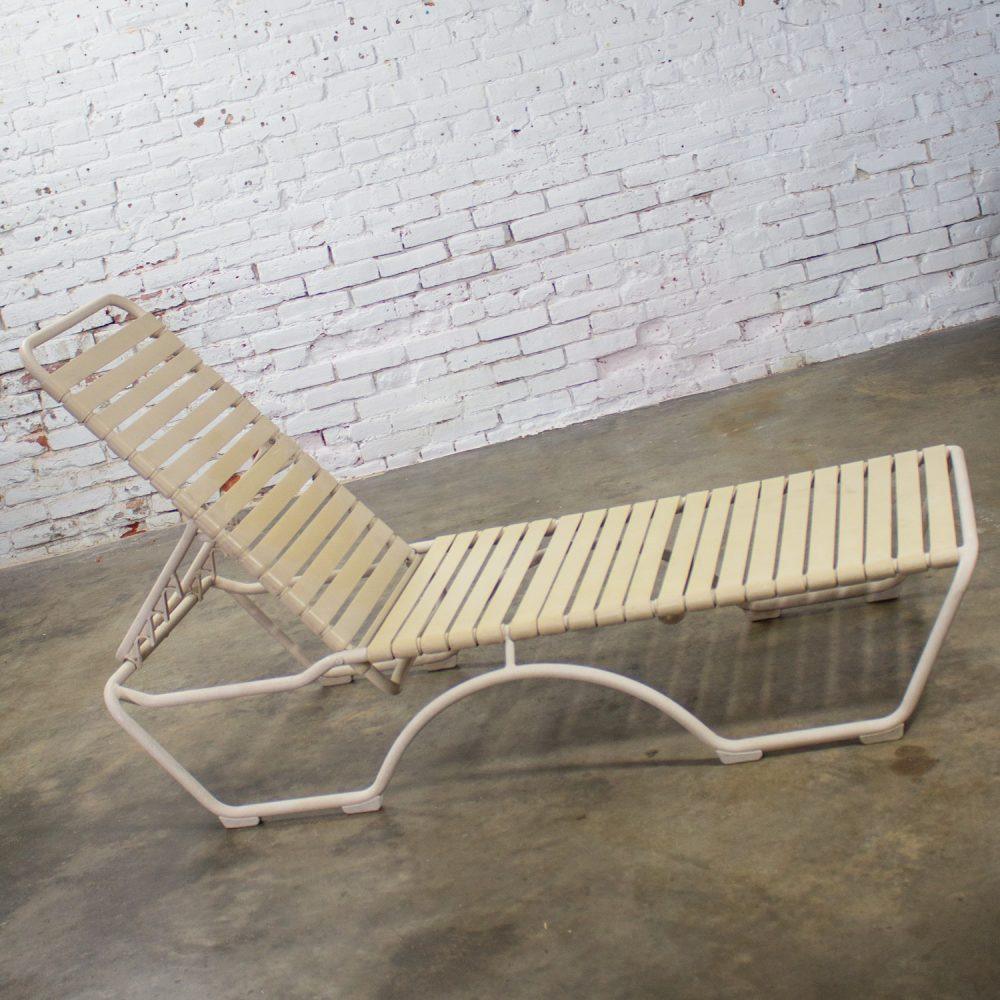 Late 20th Century Mid-Century Modern Tropitone Kahana Stackable Chaise Lounge w/Vinyl Straps & Aluminum Frame