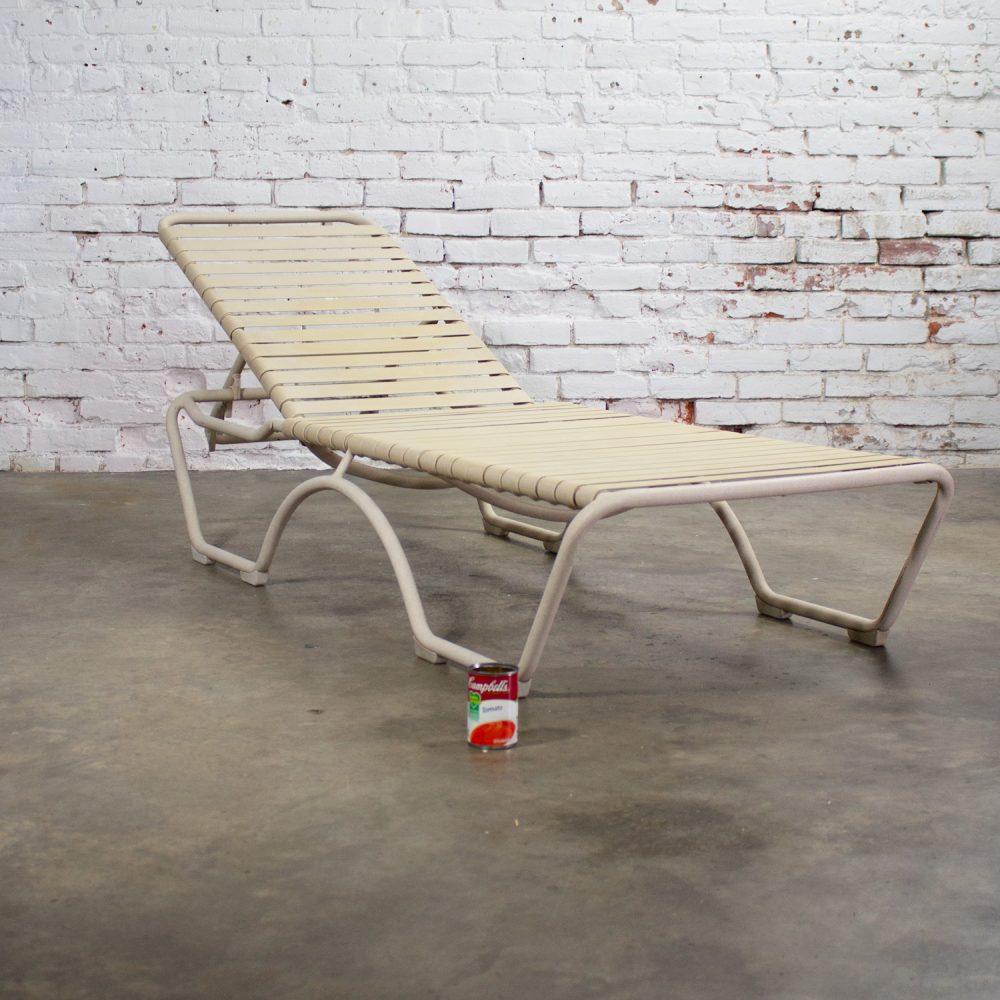 Late 20th Century Mid-Century Modern Tropitone Kahana Stackable Chaise Lounge w/Vinyl Straps & Aluminum Frame
