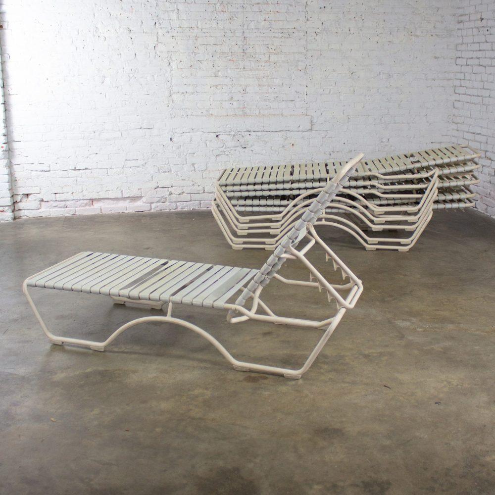 1950-1960’s Mid-Century Modern Set of 6 Tropitone Kahana Stackable Chaise Lounges w/Vinyl Straps & Aluminum Frame