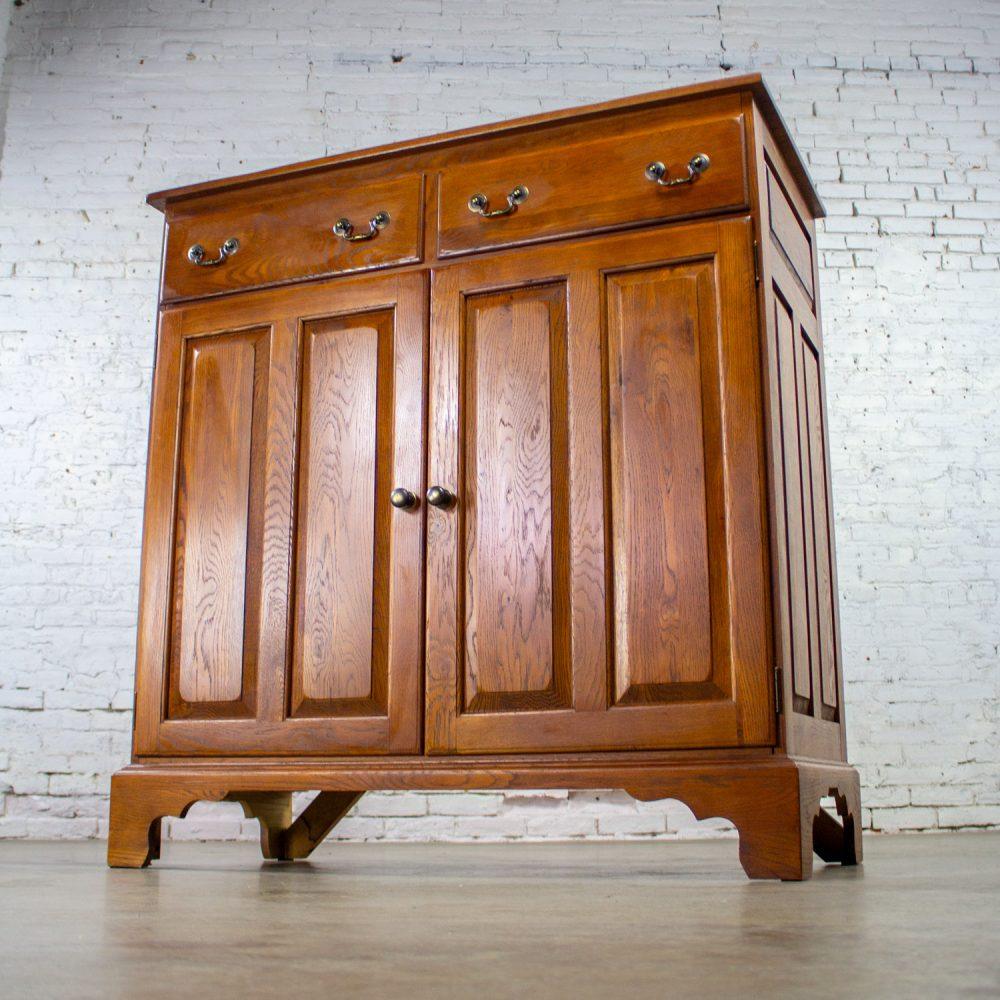 1995 Georgian Style Solid Oak Server Cabinet or Sideboard Chestnut Creek Collection 100 Year Anniversary Edition by Keller