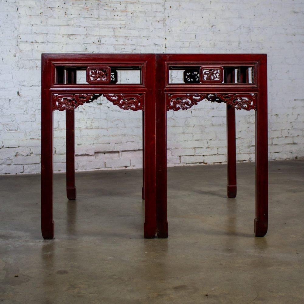 Early 19th to 20th Century Chinese Hongmu Pair of Alter or Console Tables or Center Table