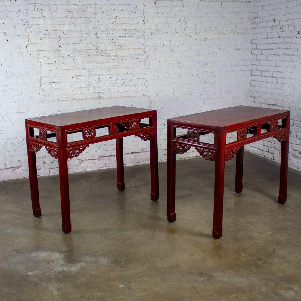 Early 19th to 20th Century Chinese Hongmu Pair of Alter or Console Tables or Center Table