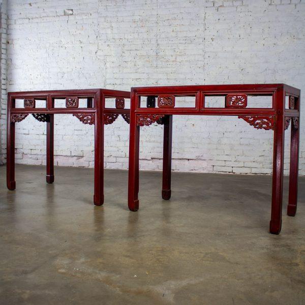 Early 19th to 20th Century Chinese Hongmu Pair of Alter or Console Tables or Center Table