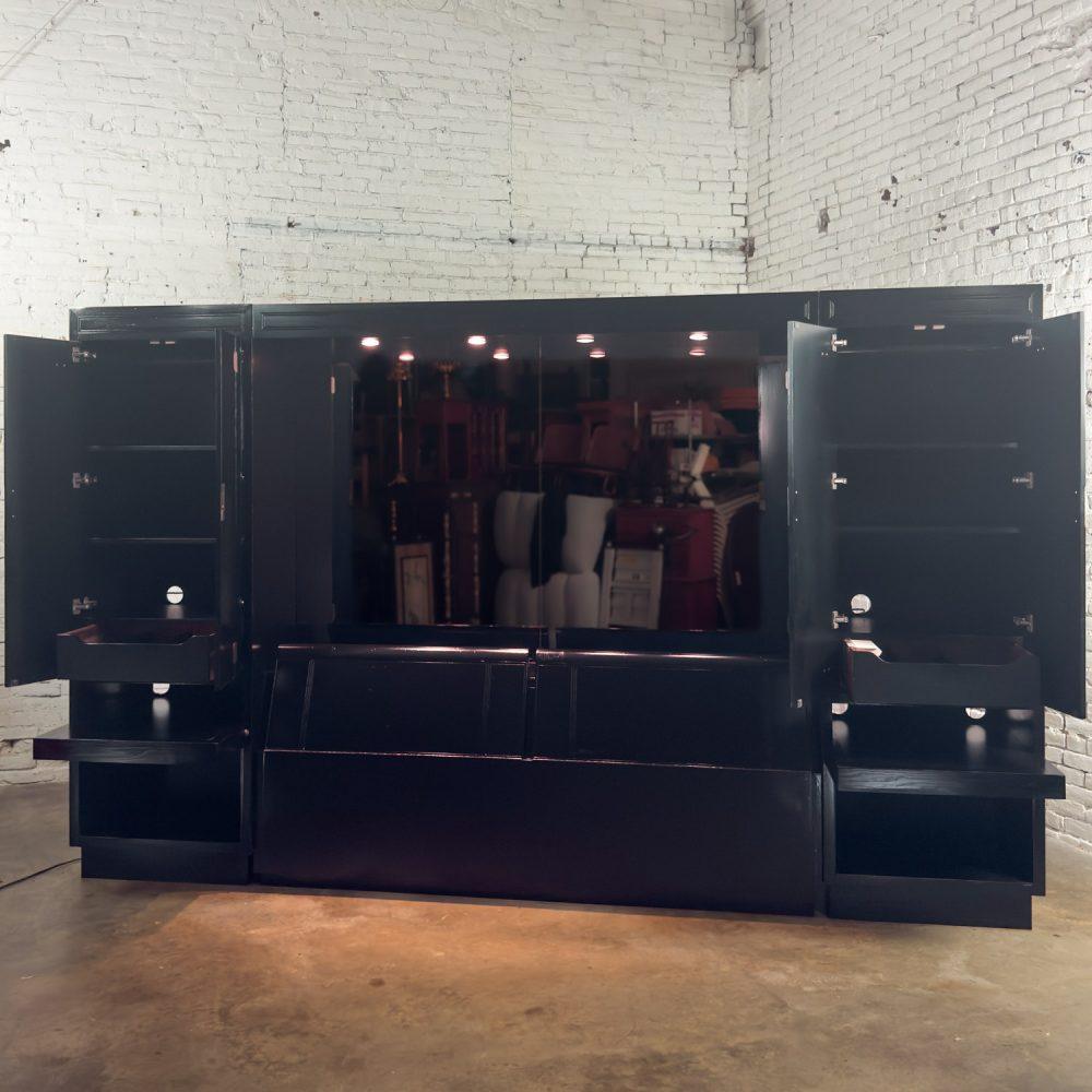 Late 20th Century Modern Campaign Henredon Black Lacquered Modular King Bed w/Side Cabinets & Back Mirror