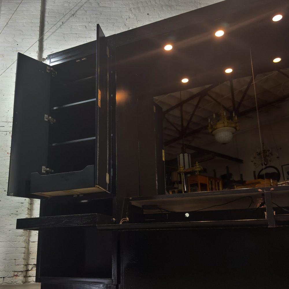 Late 20th Century Modern Campaign Henredon Black Lacquered Modular King Bed w/Side Cabinets & Back Mirror