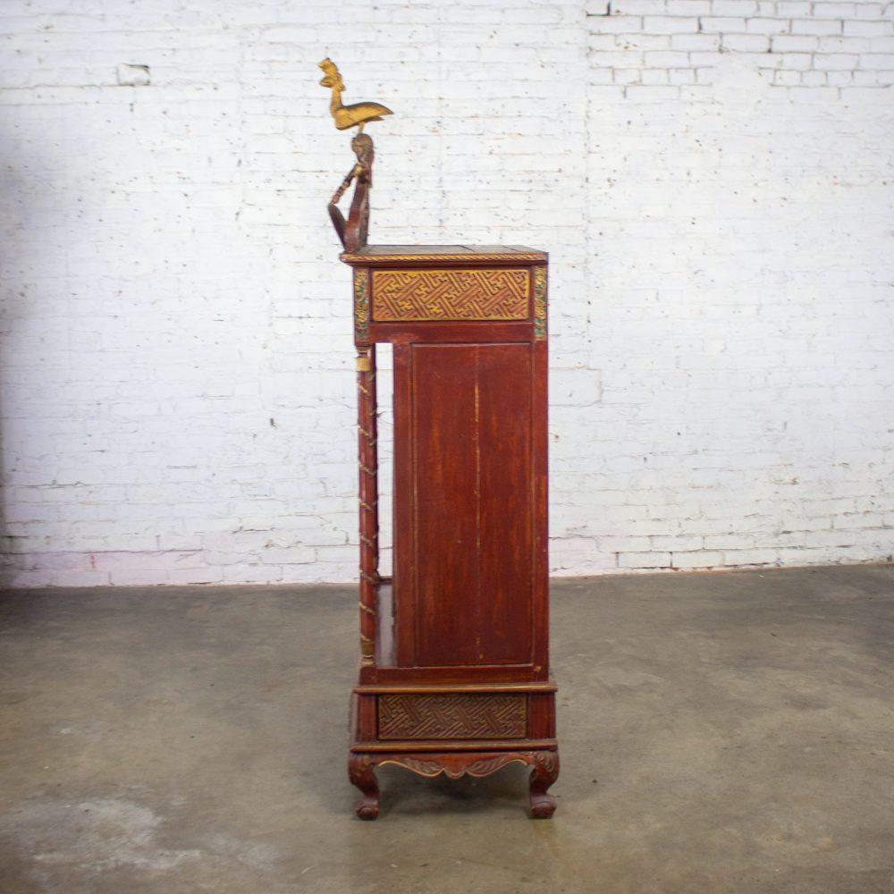 19th to Early 20th Century Indonesian Maduran Imperial Wedding or Jodang Dowry Chest for Groom