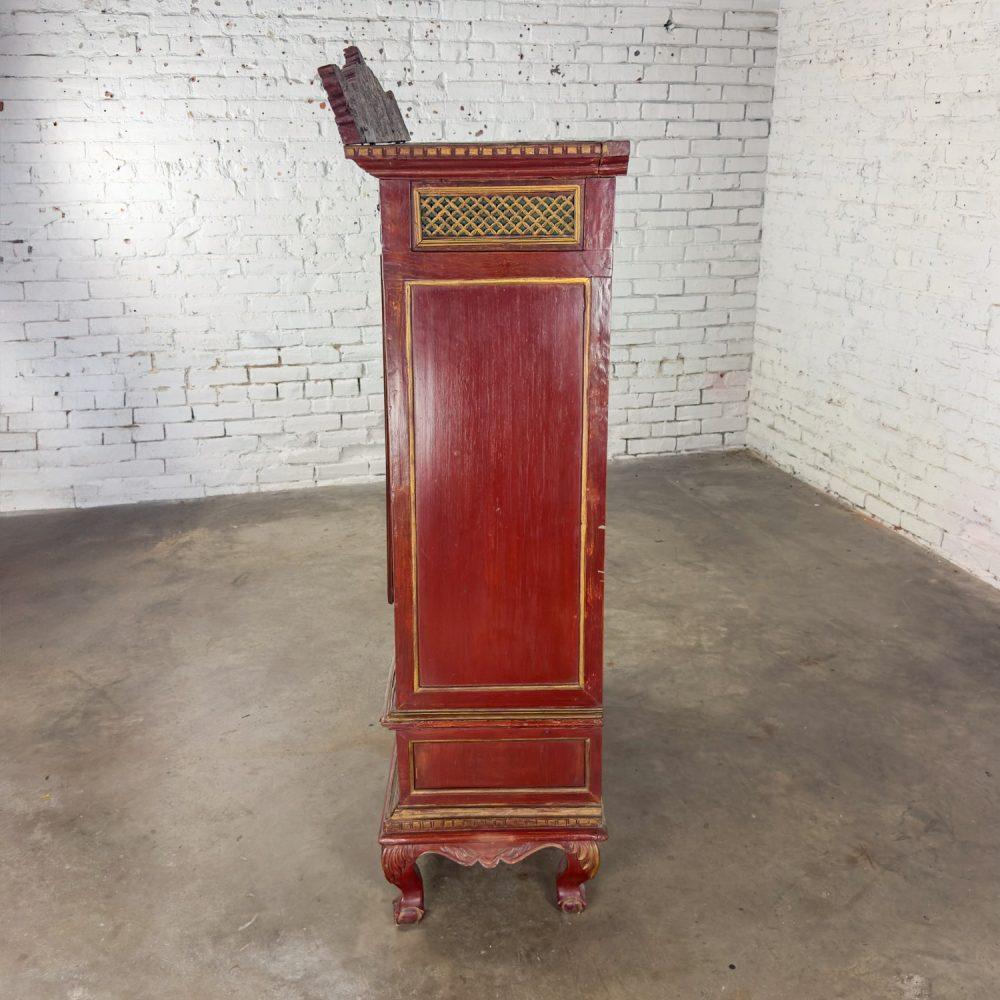 19th to Early 20th Century Indonesian Maduran Imperial Wedding or Jodang Dowry Chest for Bride