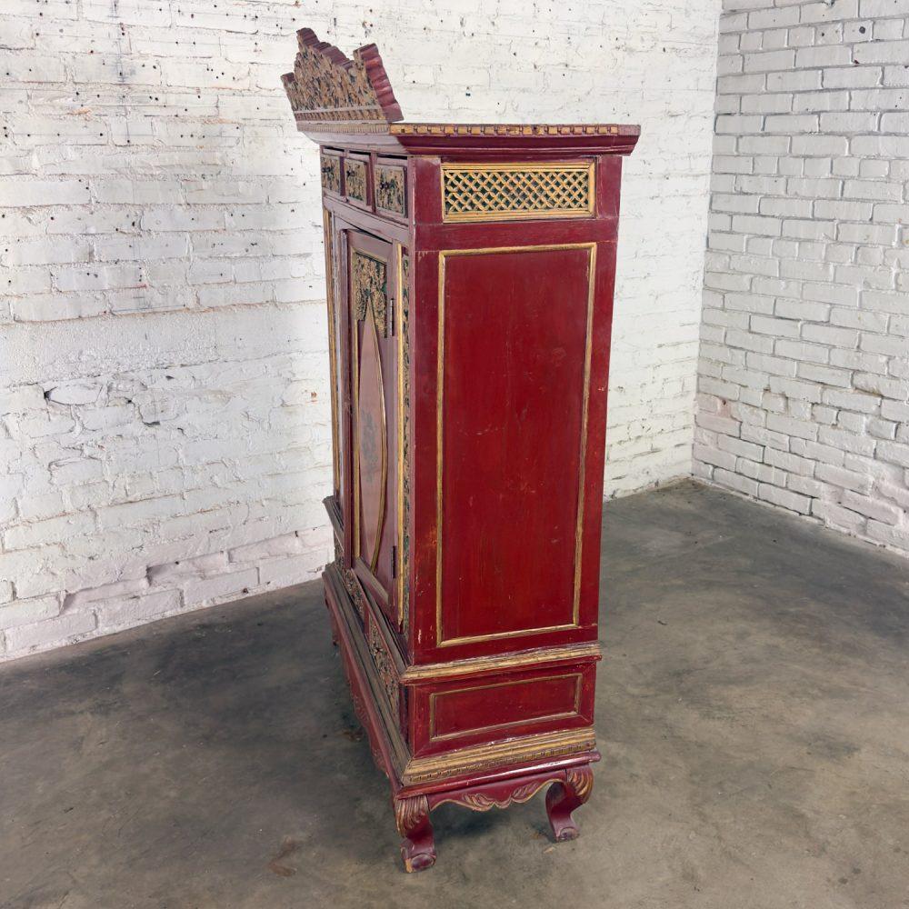 19th to Early 20th Century Indonesian Maduran Imperial Wedding or Jodang Dowry Chest for Bride