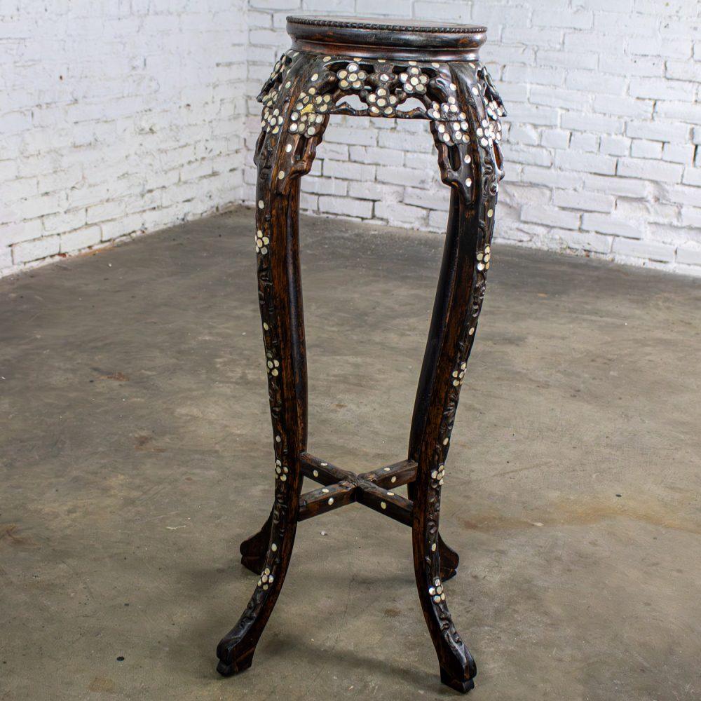 Late 19th to Early 20th Century Chinese Rosewood Plant Stand or Pedestal Table with Mother of Pearl Details