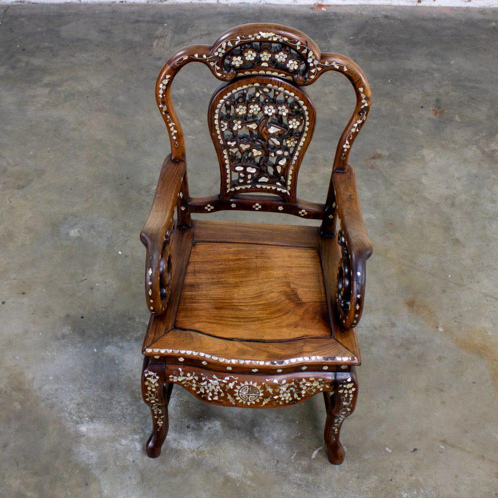 Late 19th to Early 20th Century Chinese Rosewood Armchair with Mother of Pearl Inlaid Details
