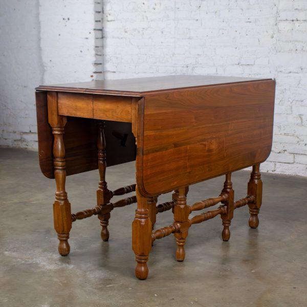 Late 19th to Early 20th Century William & Mary Style Dining Table Walnut Drop Leaf Expanding Gateleg by Abernathy