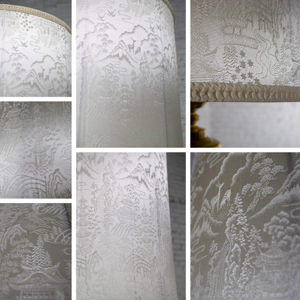 Mid-20th Century Chinoiserie Hollywood Regency Table Lamp Cast Brass w/Damask Fabric Shade