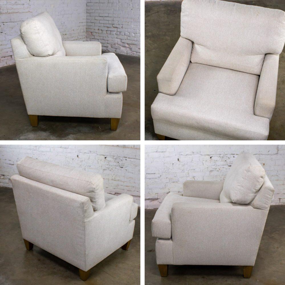 Early 21st Century Modern Lloyd Club or Accent Chair by Flexsteel Upholstered w/Beige Tweed Fabric