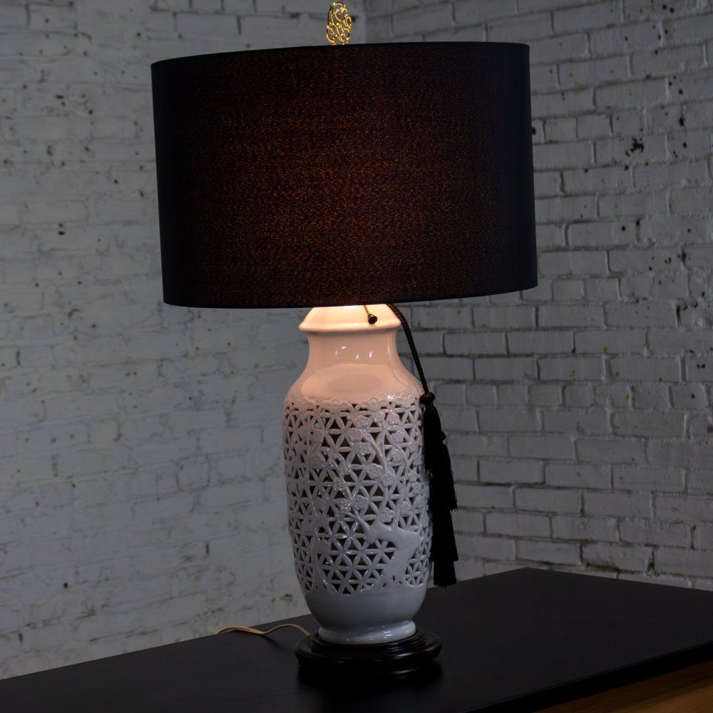Lamp Size: - O/A Adjustable Height: 33-38 Inches - Height to top of Adjustable Harp: 31-36 Inches - Height to top of Socket: 21.5 Inches - Body Size:18H x 7.5W Inches - Base Size: 1.25H x 7.5W Inches - Weight: 8.99 Pounds