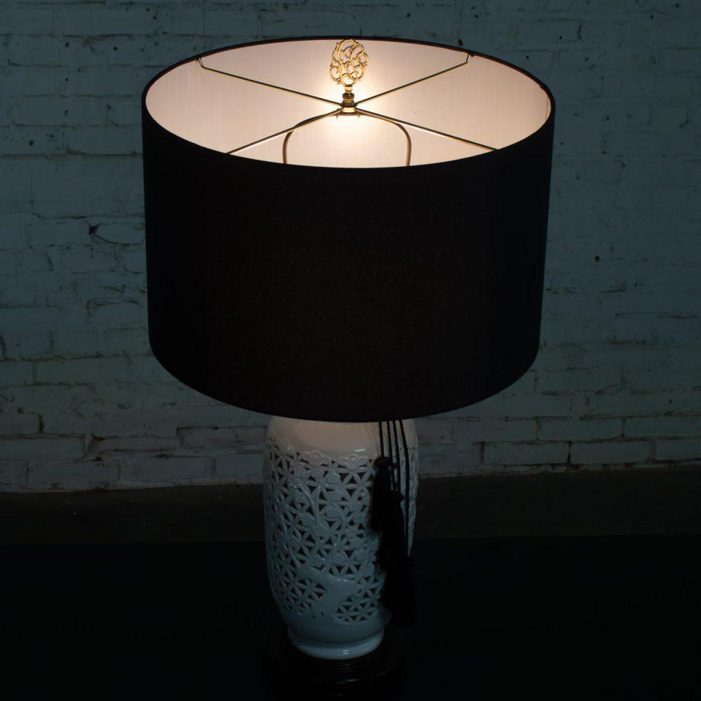 Lamp Size: - O/A Adjustable Height: 33-38 Inches - Height to top of Adjustable Harp: 31-36 Inches - Height to top of Socket: 21.5 Inches - Body Size:18H x 7.5W Inches - Base Size: 1.25H x 7.5W Inches - Weight: 8.99 Pounds