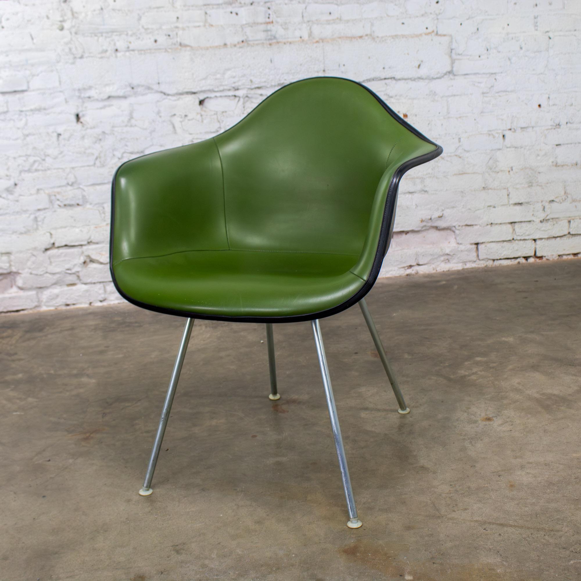 1971 MCM Eames Herman Miller Molded Fiberglass Shell Armchair Upholstered Green Naugahyde Galvanized H Base