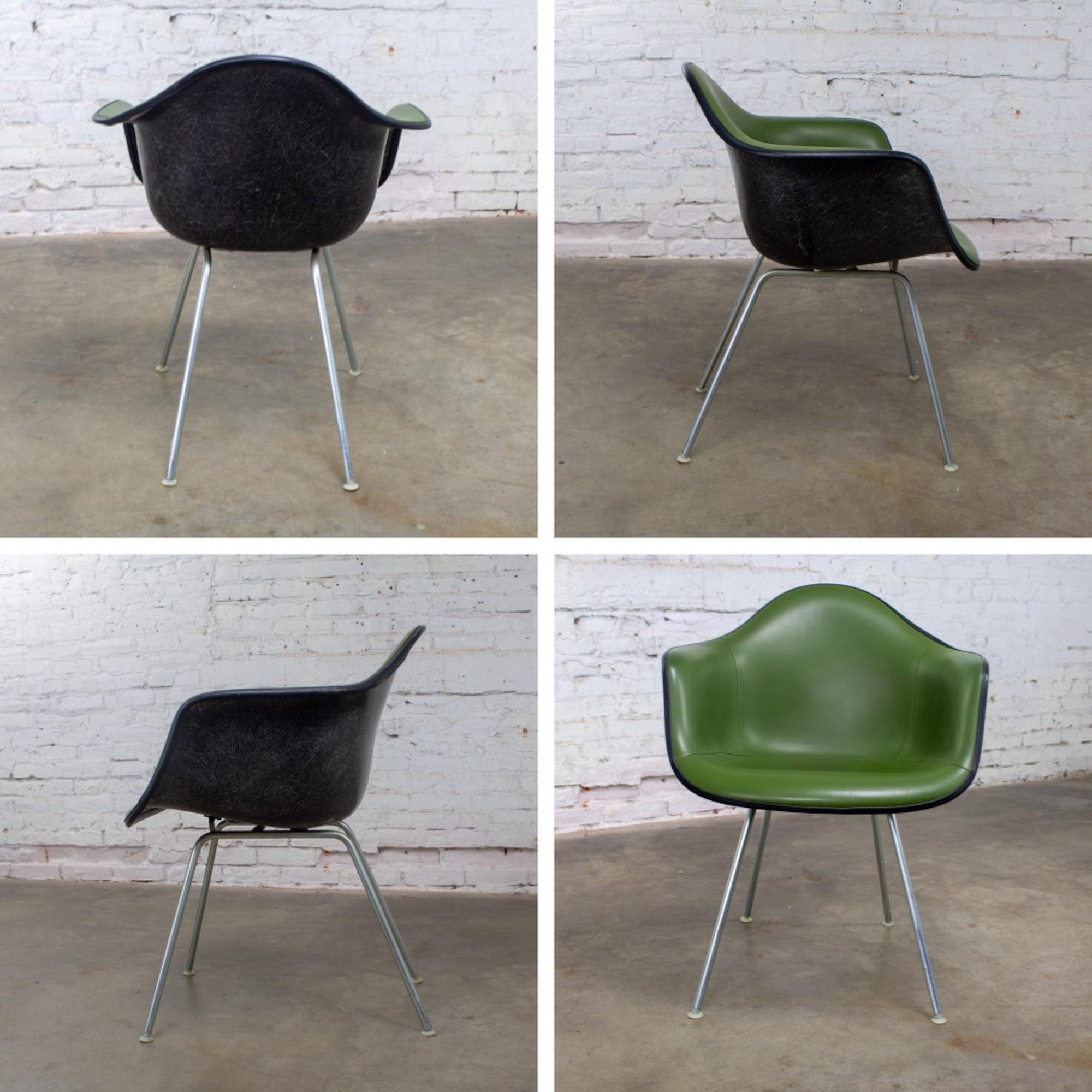 1971 MCM Eames Herman Miller Molded Fiberglass Shell Armchair Upholstered Green Naugahyde Galvanized H Base