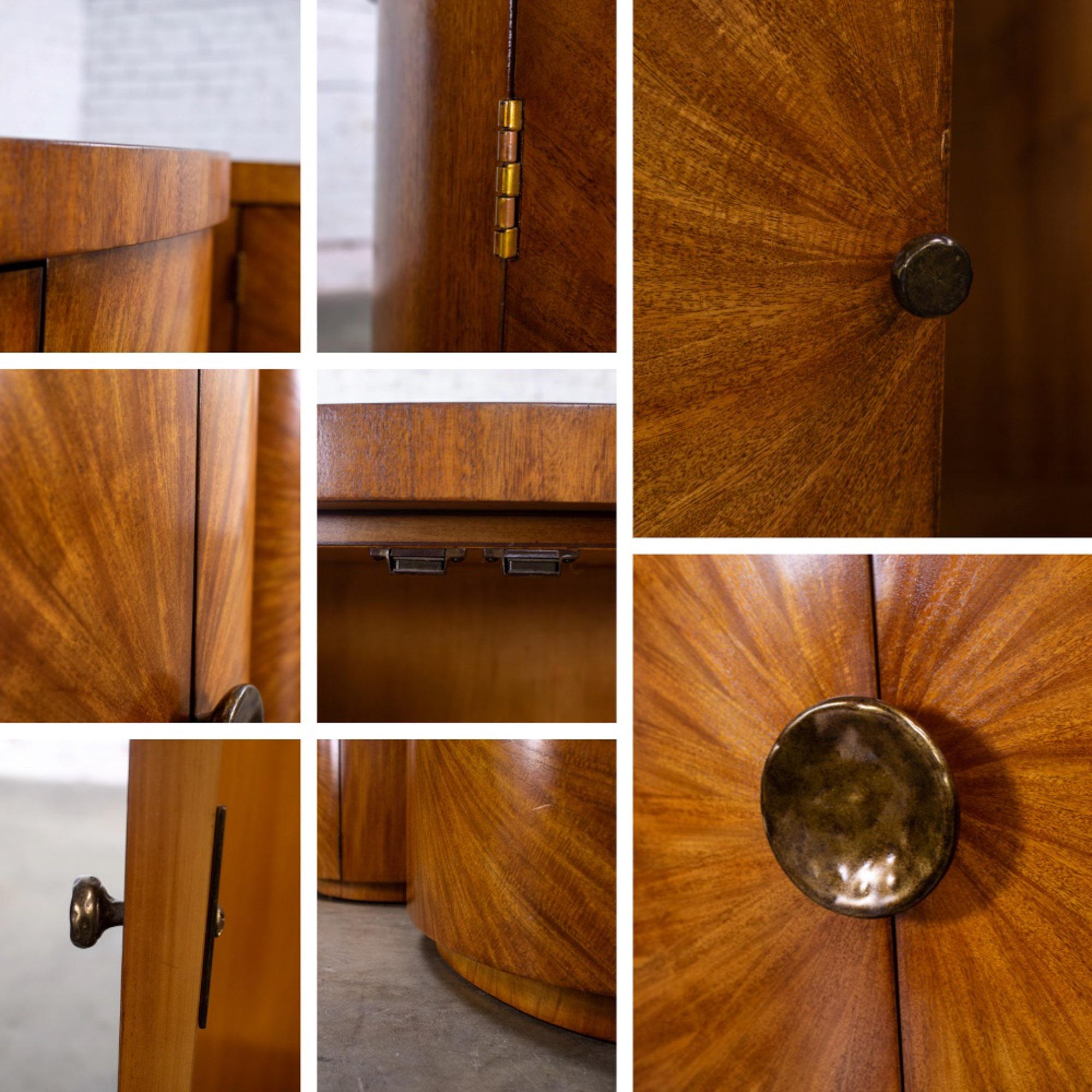 Late 20th Century Modern to Art Deco Revival Pair Arbus Oval Nightstands or End Tables 6000 Series by Henredon