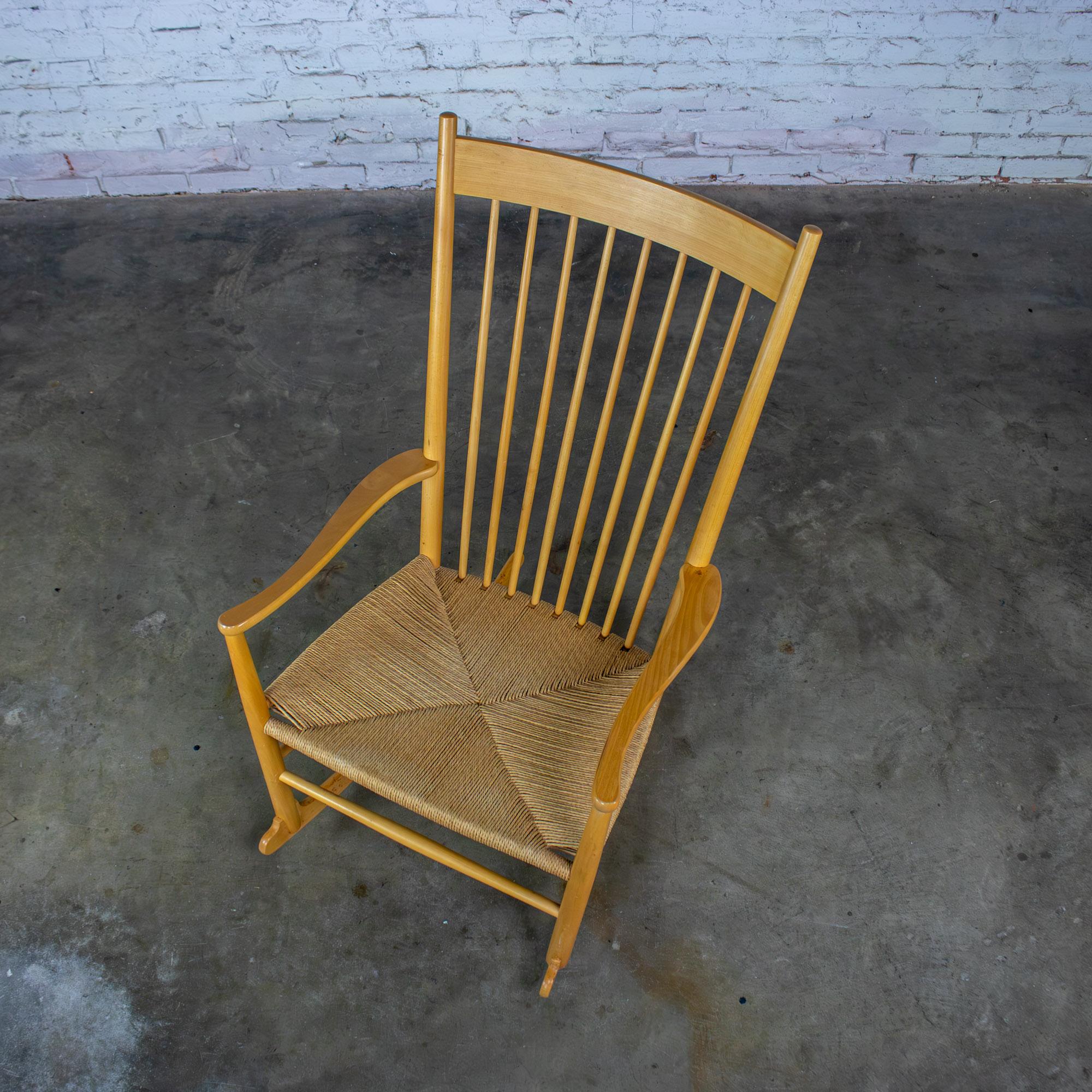 Late 20th Century Scandinavian Modern Rocking Chair Model J16 by Hans Wegner Beechwood & Natural Cord Seat