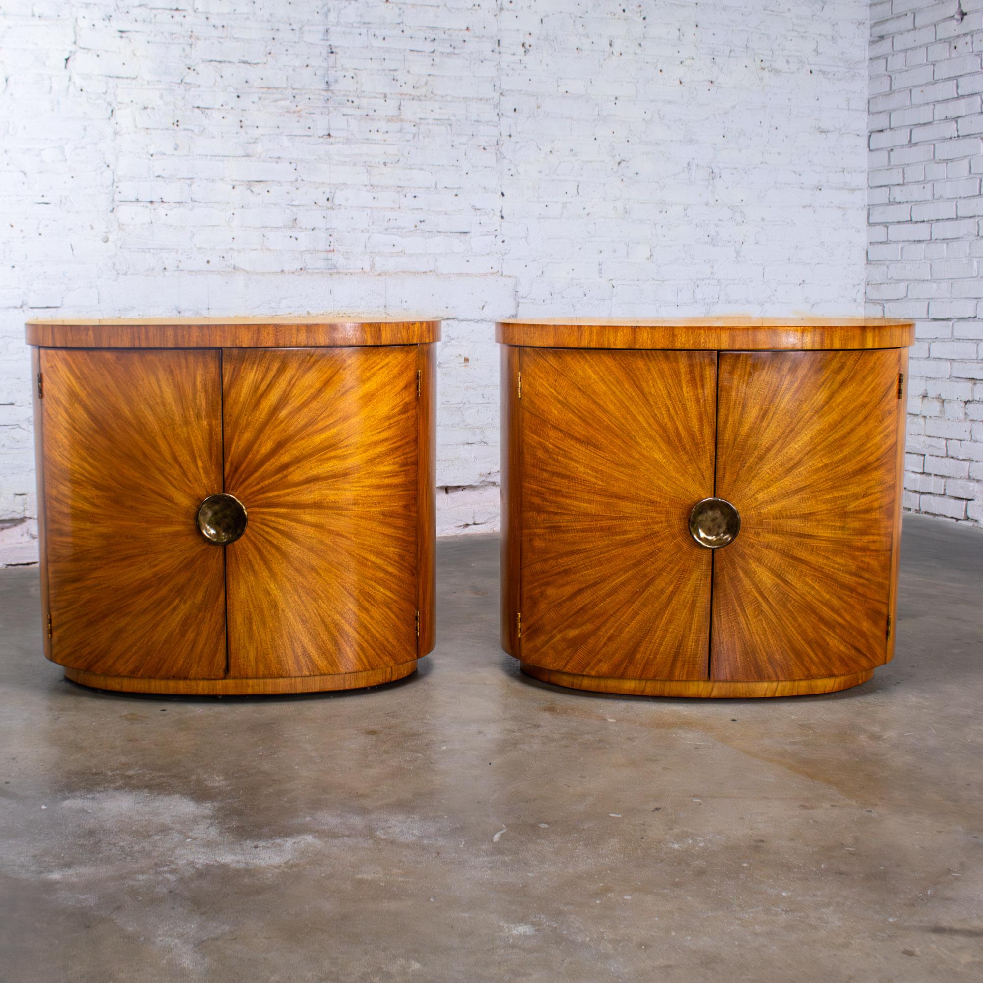 Late 20th Century Modern to Art Deco Revival Pair Arbus Oval Nightstands or End Tables 6000 Series by Henredon